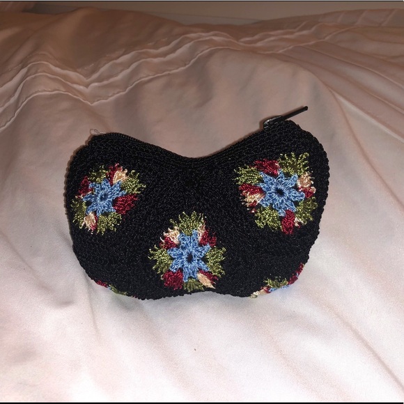 Almost Heart ❤️ shaped coin bag - Picture 1 of 3